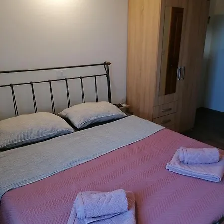 Bivanje na kmetiji Gordia Organic Winery *